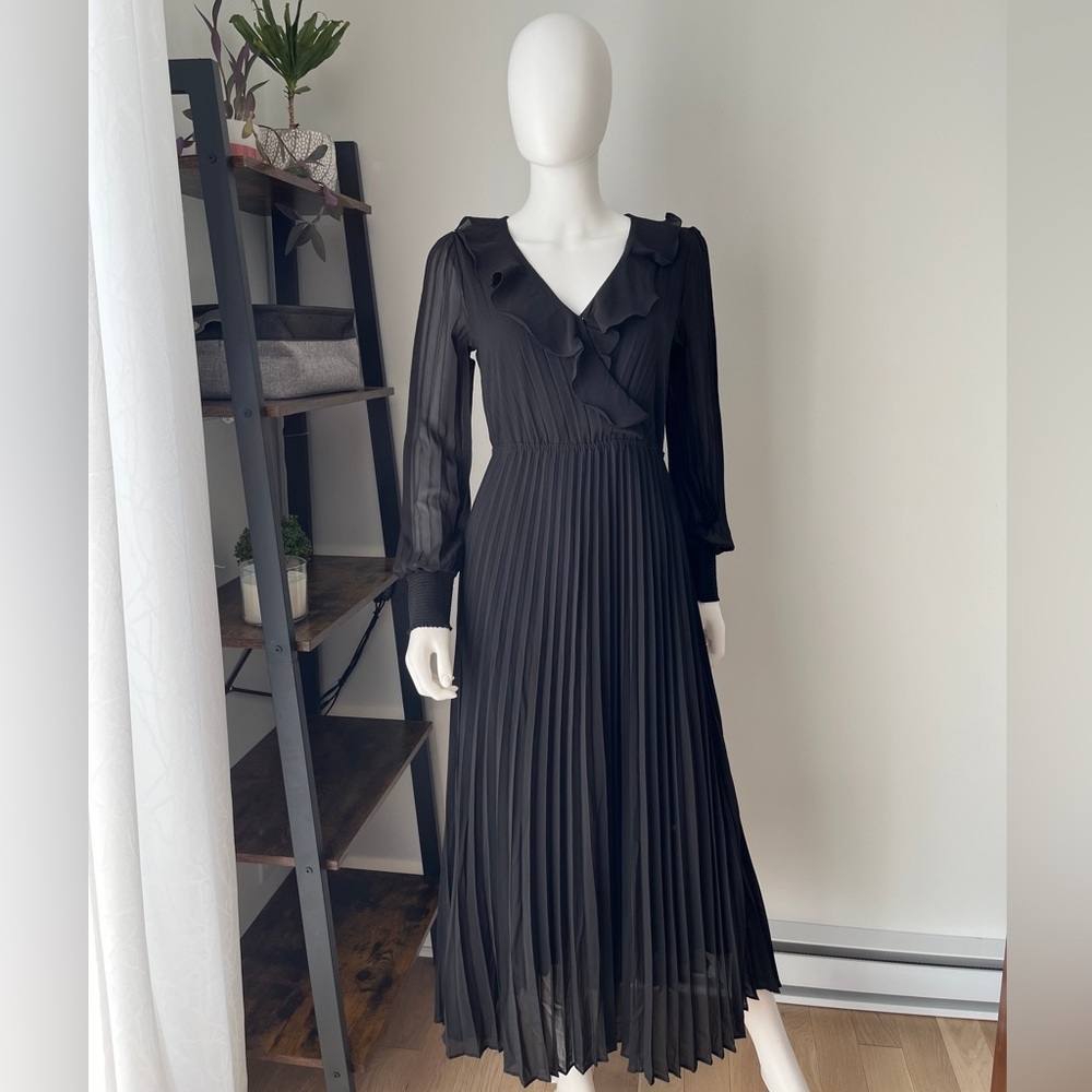 Buffalo David Bitton Black Pleated Midi Dress | Ruffle V-Neck | Size Small